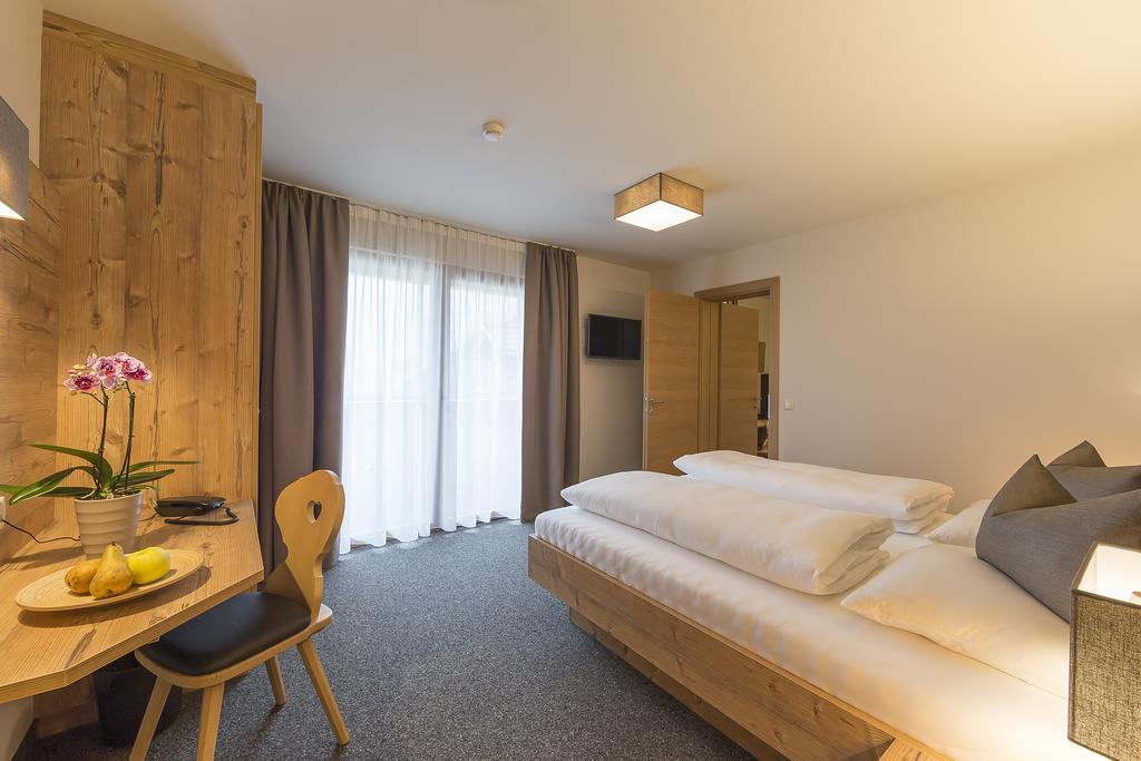 Hotel Anewandter Brunico Exterior photo