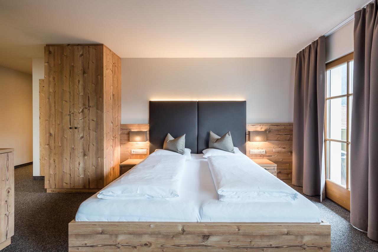 Hotel Anewandter Brunico Exterior photo